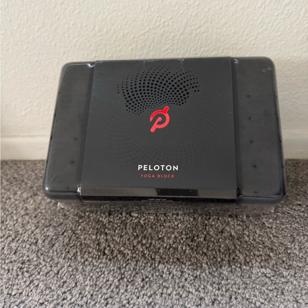 Peloton Black Foam Yoga Block